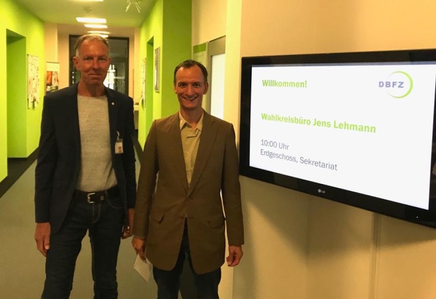 Foto: Foto Jens Lehmann und Dr. Sven Schaller Koordinator für Internationalen Wissens- und Technologietransfer vom Deutschen Biomasseforschungszentrum Foto: Foto Jens Lehmann und Dr. Sven Schaller Koordinator für Internationalen Wissens- und Technologietransfer vom Deutschen Biomasseforschungszentrum